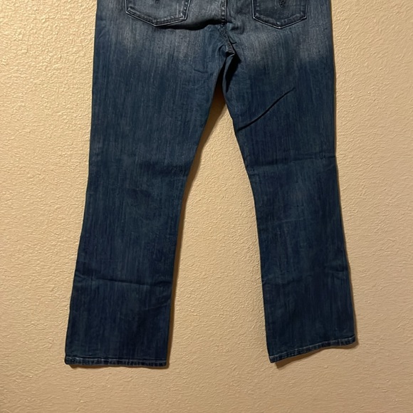 Levi’s 526 slender boot women’s jeans - Picture 5 of 9